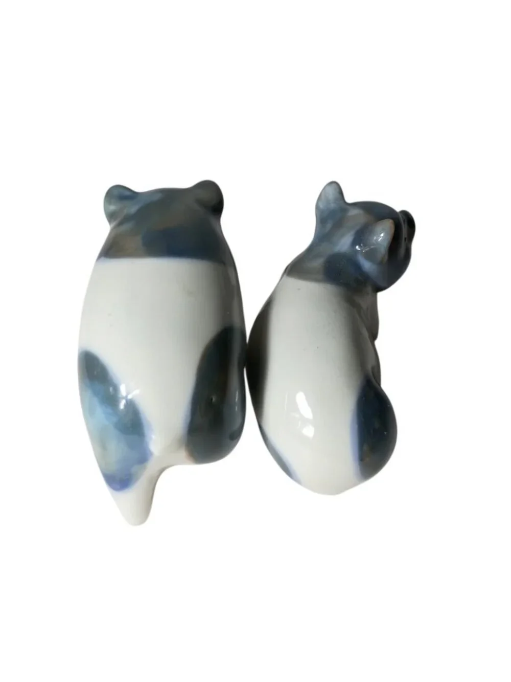 Vtg Otagiri OMC Porcelain Spotted Pig Salt Pepper Shakers Farmhouse No Stoppers